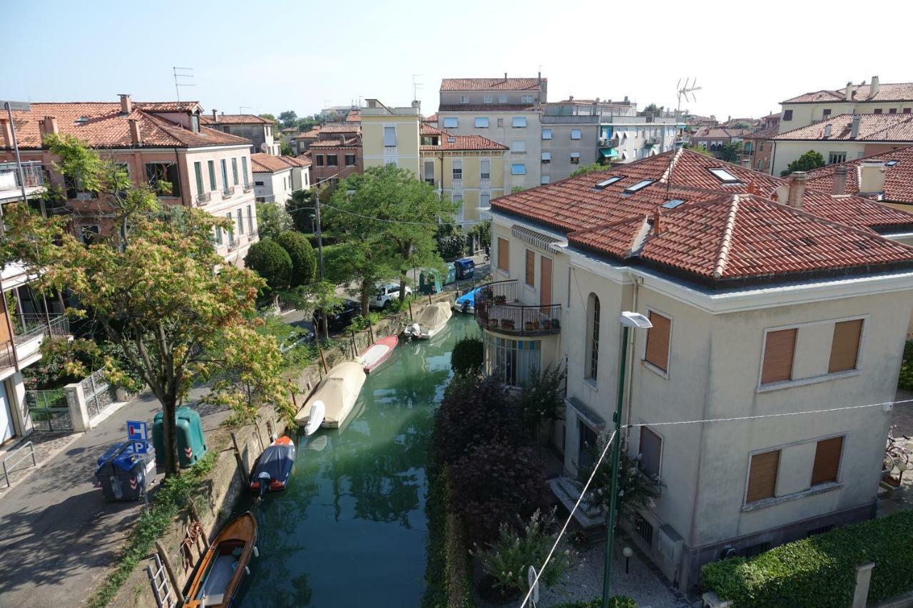 Primopiano - Venezia Lido Appartement Buitenkant foto